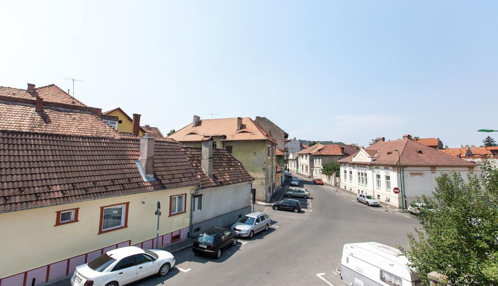 Matei Basarab Private Apartments Braşov Buitenkant foto