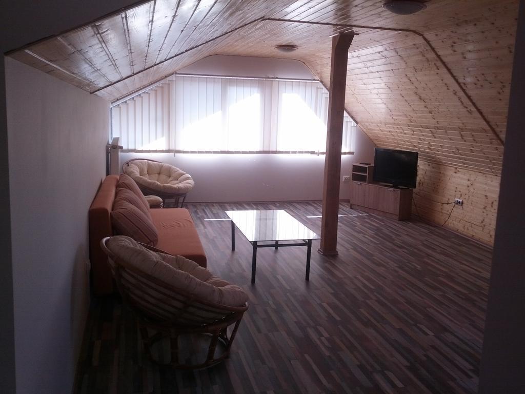 Matei Basarab Private Apartments Braşov Buitenkant foto