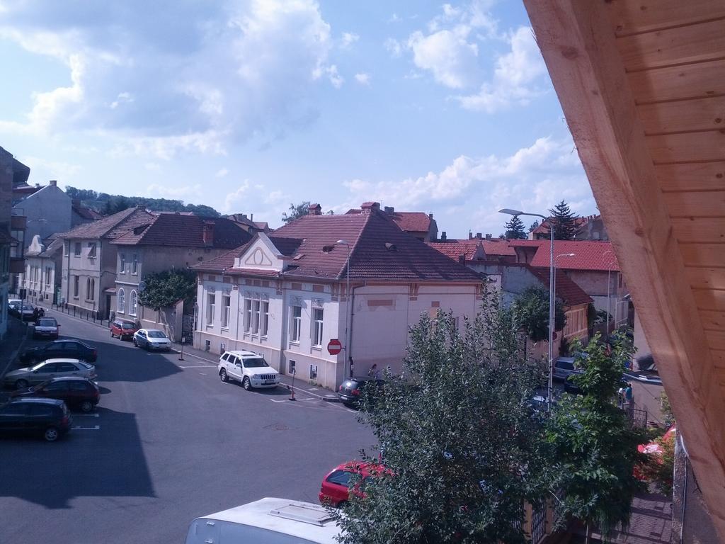 Matei Basarab Private Apartments Braşov Buitenkant foto