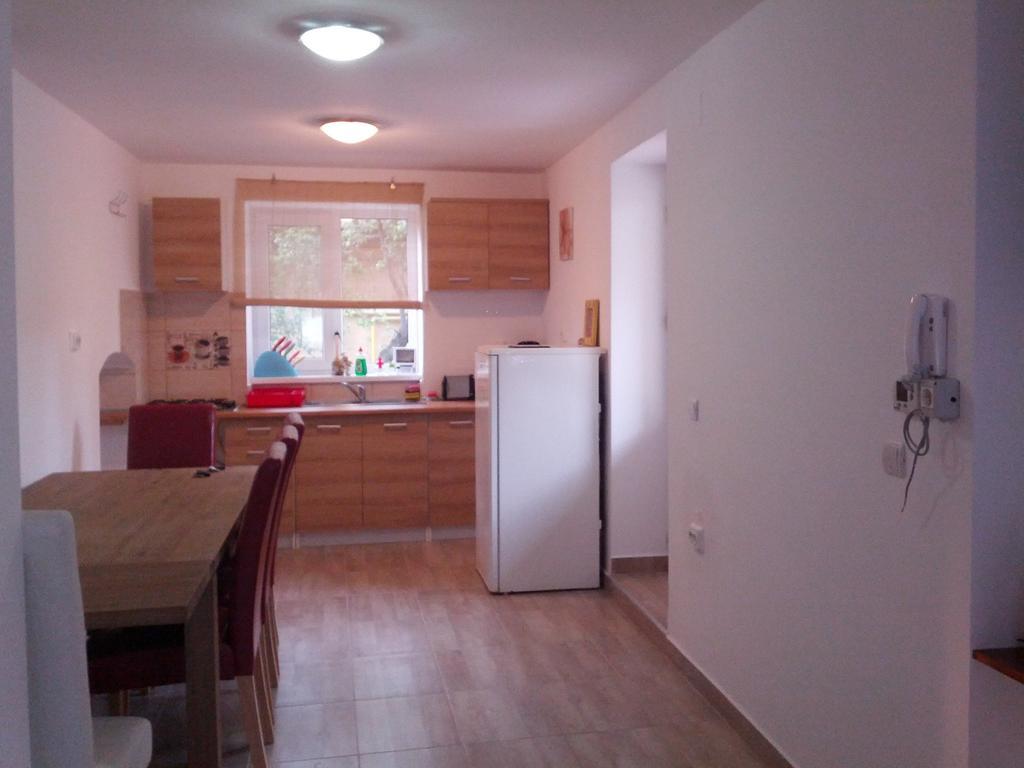 Matei Basarab Private Apartments Braşov Buitenkant foto